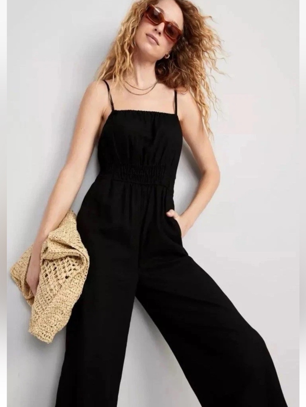 Old Navy Black Jumpsuit Smocked Back Adjustable Strap Capri Summer Sz S Classic - Picture 2 of 14